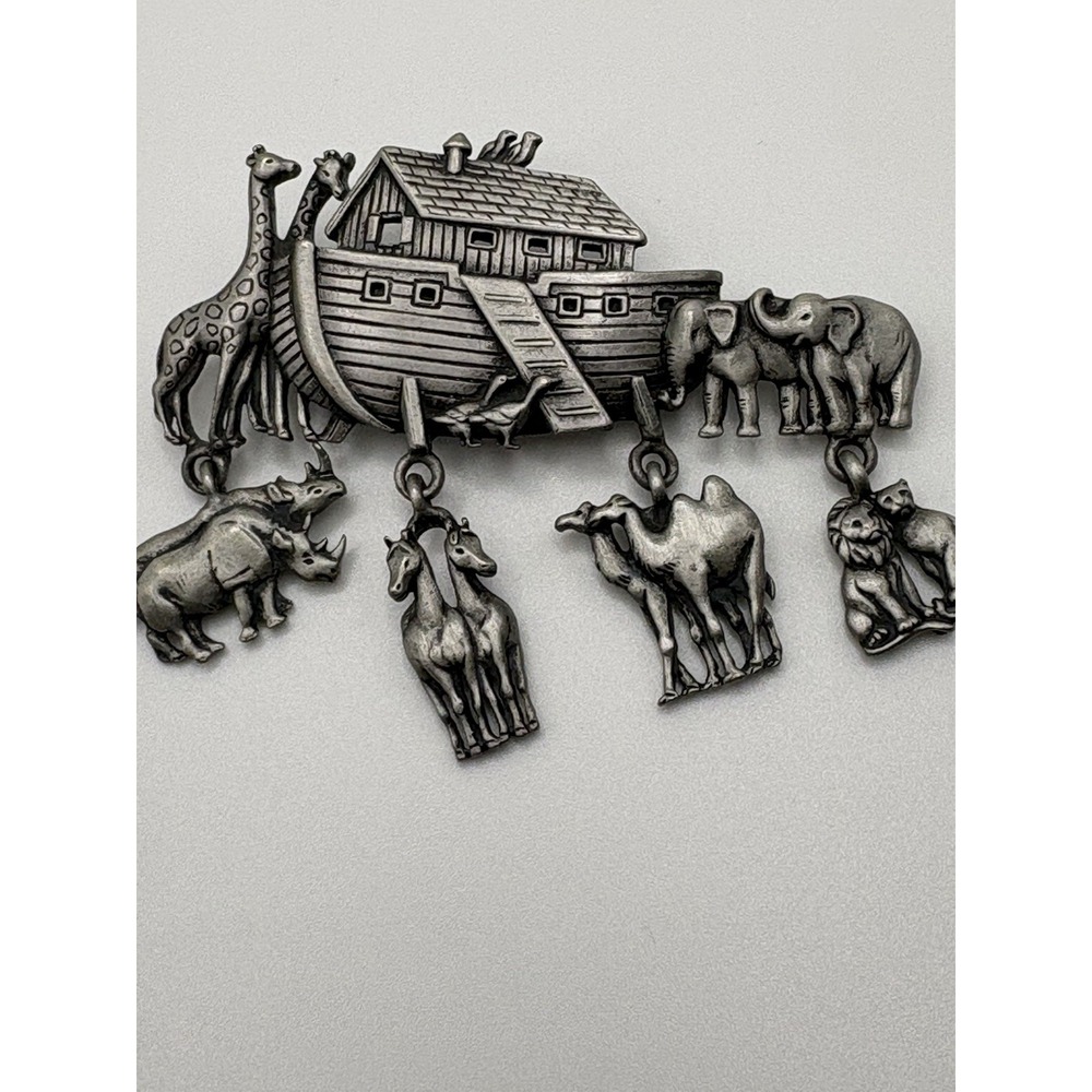 VTG JJ Jonette Jewelry Noah's Ark Pin/Brooch Pewter w Animal Charms Christian